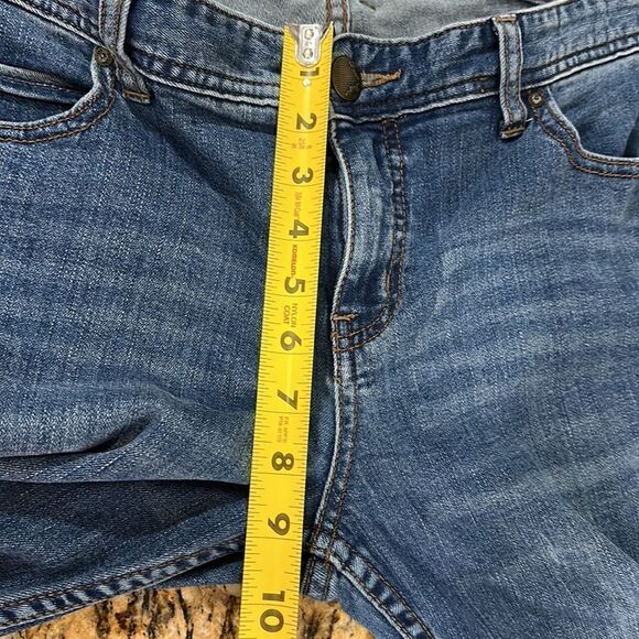 Free People Mid Rise Distressed Raw Hem Skinny Jeans Size 31 - Picture 8 of 8